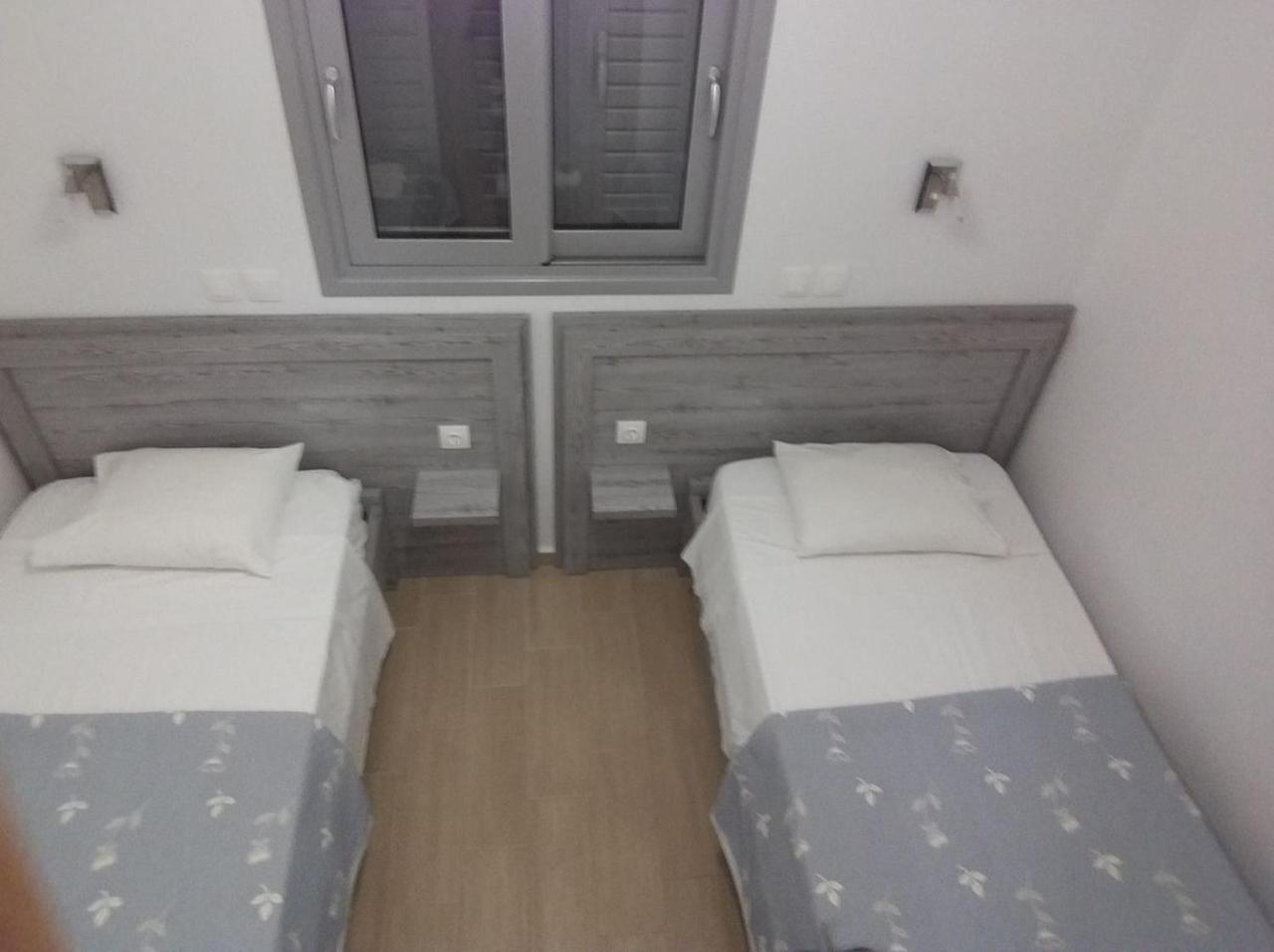 Blue Sea Apartments Qeparo Exterior photo